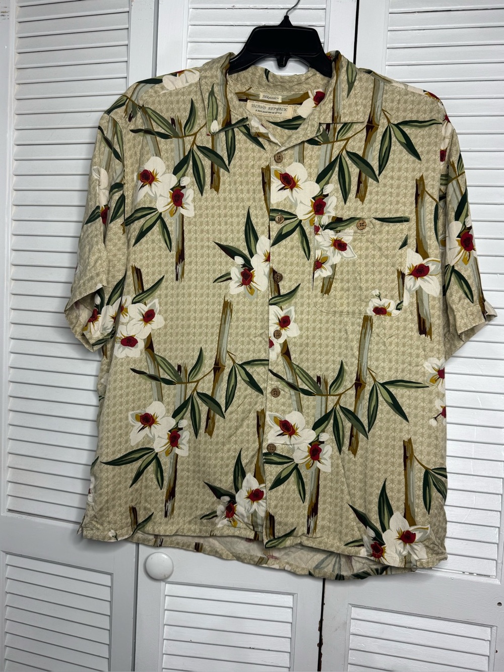 Island Republic Men Floral Hawaiian Button-Up Shirt Bamboo Print Shirt No Size